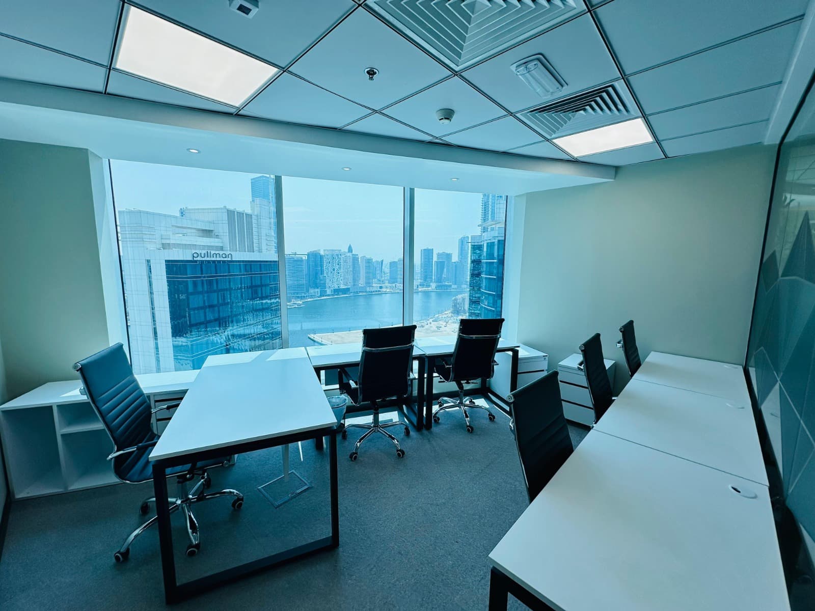 Private office at Jetset Business Center